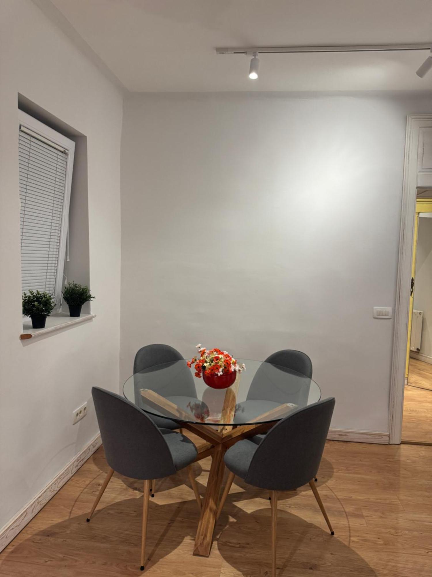 Tekija Central Stay Apartment SJJ Buitenkant foto